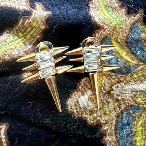 Dangling spiky earrings